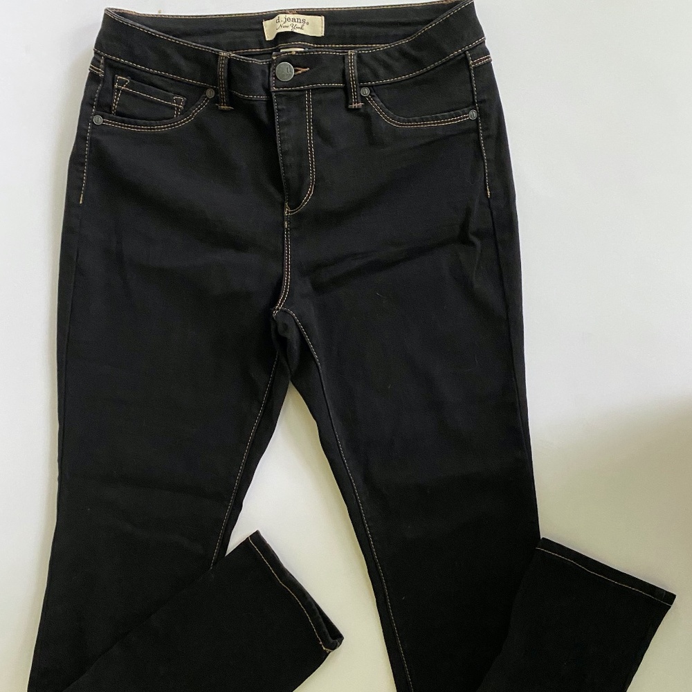 D. Jeans Women's Dark Wash Skinny Stretchy size 12 NICE! - Picture 8 of 8